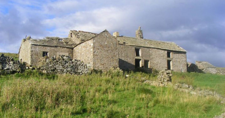 Spain's Field Farm in its original location in Eastgate, near Stanhope in Weardale